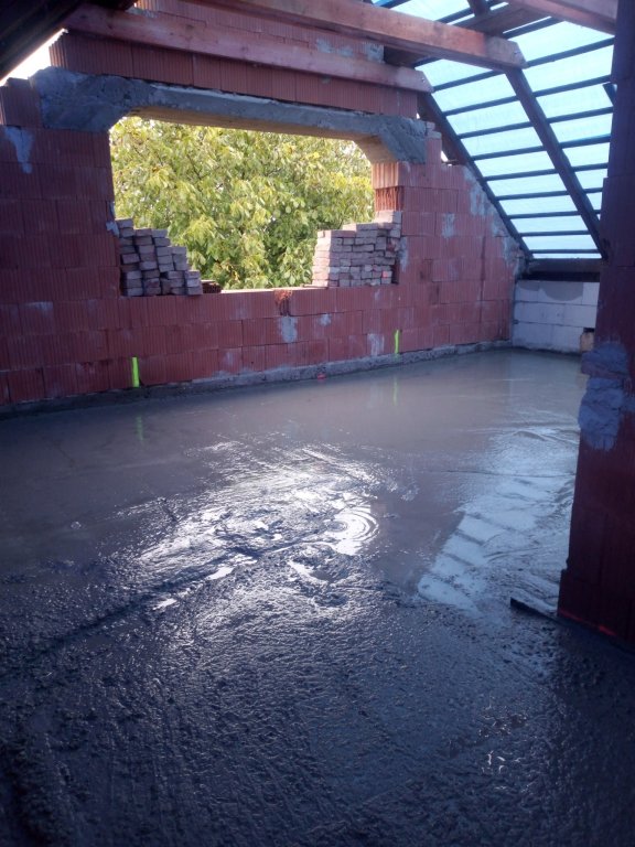 Rekonstrukce podkroví